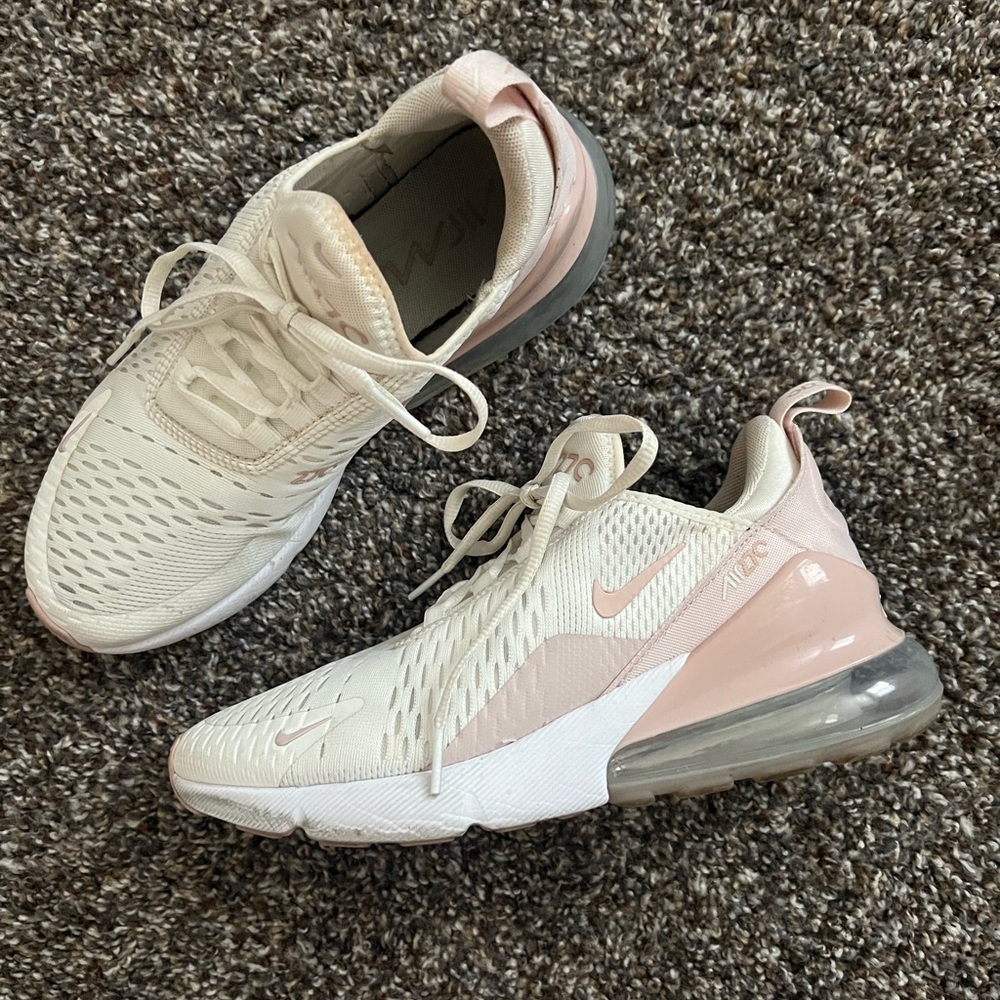 Women’s Nike Air Max 270 Light Pink
